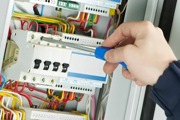 Elektrik Tesisatı